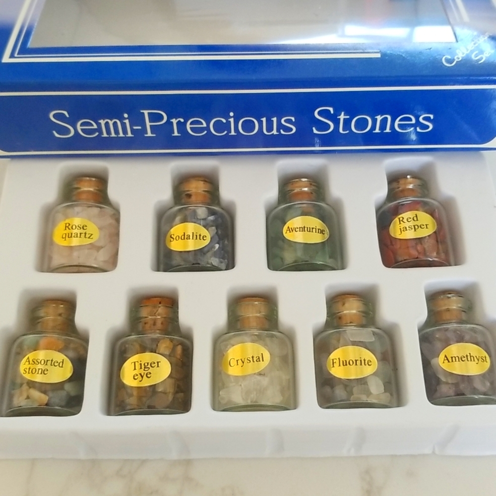 NATURAL STONES
